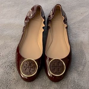 Tory Burch Melinda ballet flats burgundy size 11